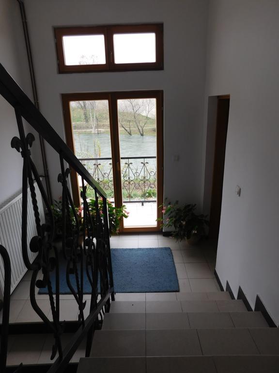 Apartments Villa Kobilj バニャ・ルカ エクステリア 写真